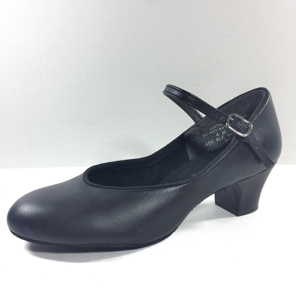 Capezio Women's 459 Character Shoes, Size 4